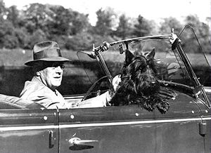 Ghostsof-New-York-Blog-4a-Fala-takes-a-Ride-with-FDR